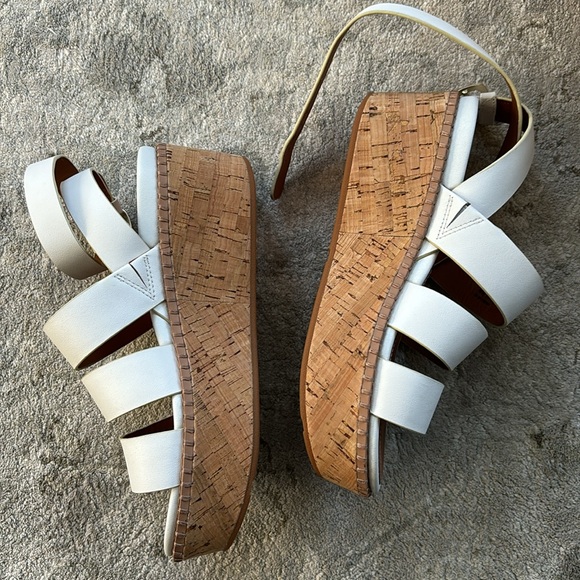 FitFlop Eloise wedge sandal - Picture 3 of 11